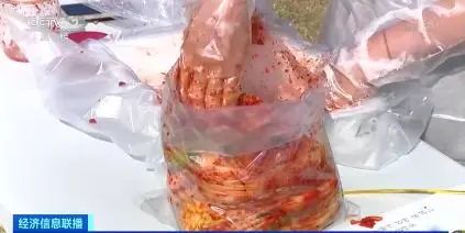 韩国遭遇“泡菜危机”：一棵白菜25元，比去年上涨50%