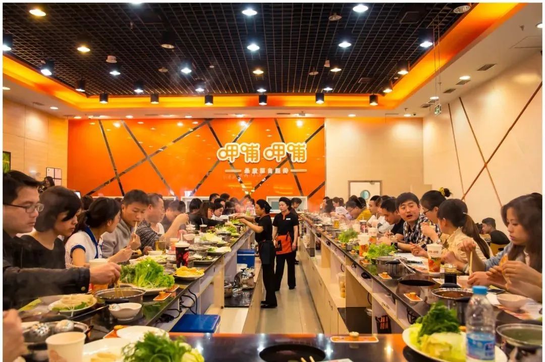 “奈雪生活”在深圳正式亮相；顺丰全面布局预制菜行业