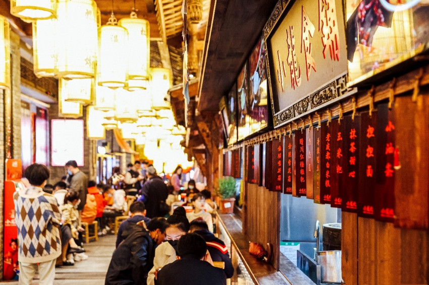 上榜数量连续五年第一，上海成“餐饮加盟TOP100”总部高地