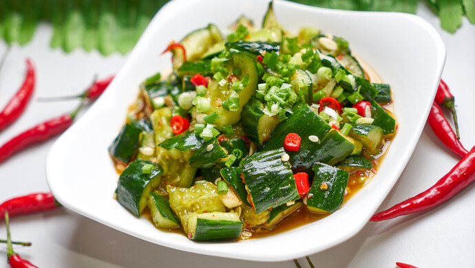 卖10份“拍黄瓜”被罚1万元！小吃店起诉市监局