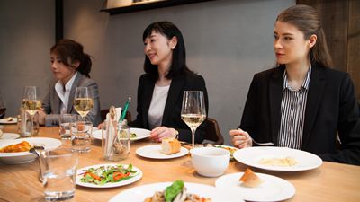 “探店规范”值得点赞