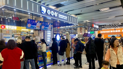 餐饮行业加快复苏，半数受访企业预计营收将恢