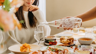 香港消委会向农夫山泉致歉 产品分类由“天然矿