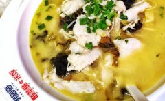 怎样成功的经营一家快餐酸菜鱼店，这几点决定