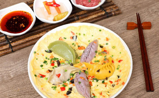 鲜脆坊锅贴，五彩锅贴鲜脆坊，匠心工艺好锅贴