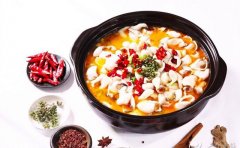 餐饮小白开酸菜鱼加盟店前期要哪些准备