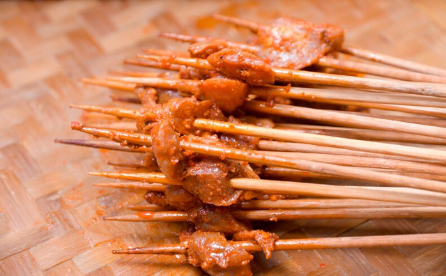 串串香和钵钵鸡到底有什么关系? 串串香和钵钵鸡到底有什么关系?