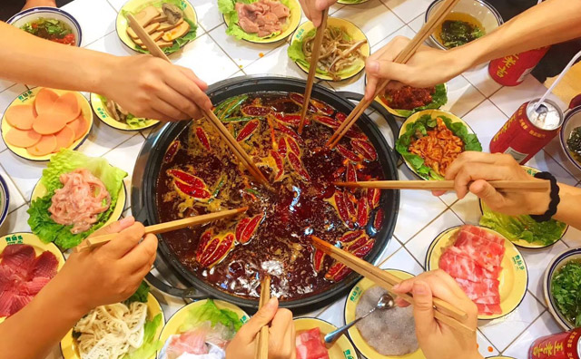 市井火锅店怎样才能让生意更好,这些方法可以帮助你 市井火锅店怎样才能让生意更好,这些方法可以帮助你