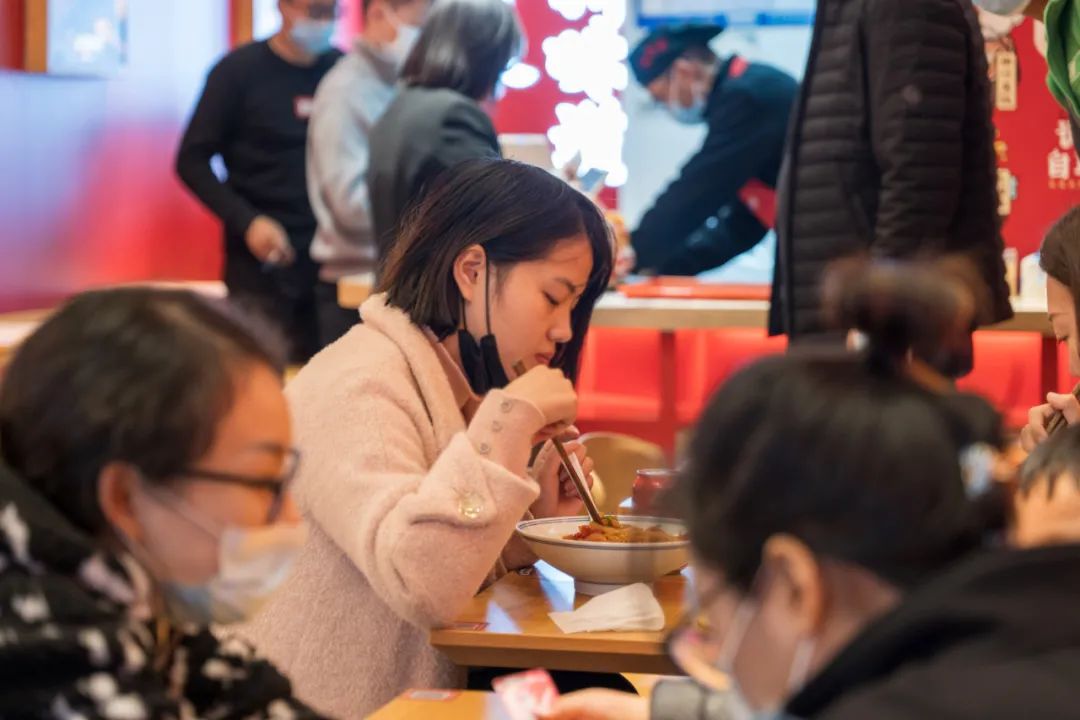 领跑沙县赛道,抢占万亿市场,沙百味率先提出“沙县新味道”
