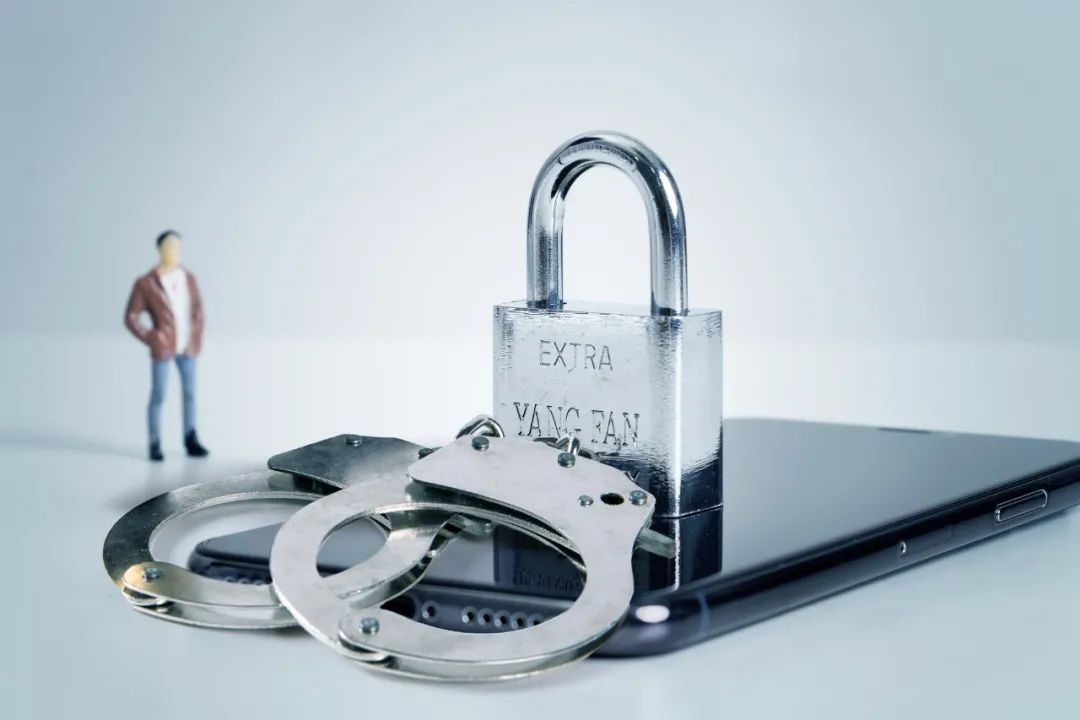 知名火锅店天降老鼠砸中食客；盲盒营销渗入餐饮行业