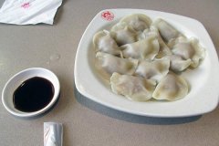 广州加盟大娘水饺需要多少钱？50平小型店全套费