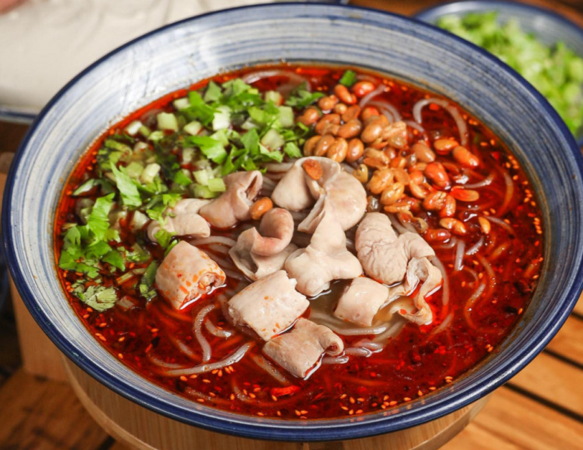 粉面赛道迎新年开门红,甘食记获5000万A轮融资!