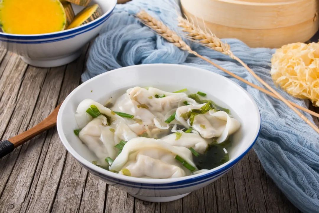 吉祥馄饨完成近亿元融资;九毛九期内预计收入超41亿