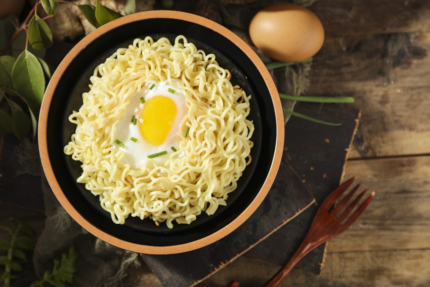 康师傅栽了“老坛酸菜”的跟头，白象或是最后赢家？