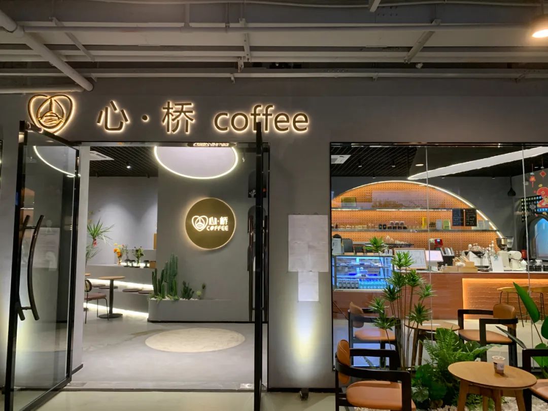 摘星、恢复堂食!广州餐饮人又捱过来了!