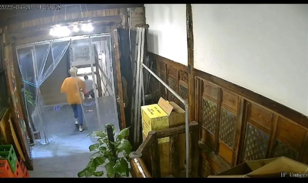 13人火锅店消费1000元集体逃单后，疑牵出一帮“霸王餐惯犯”