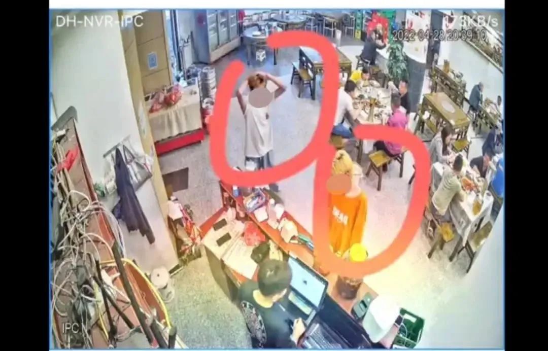 13人火锅店消费1000元集体逃单后，疑牵出一帮“霸王餐惯犯”