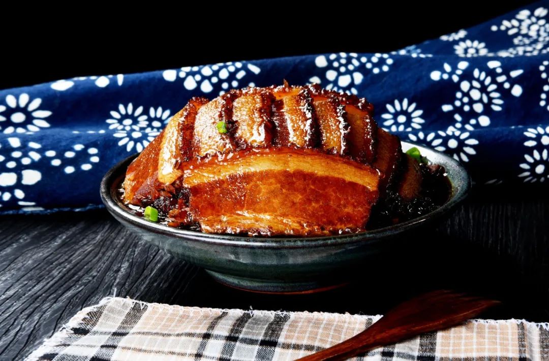 上海餐饮开始有序恢复；千味央厨2021年业绩双增