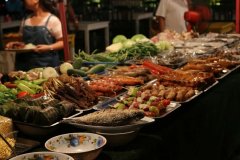 上海烟火气要回来了？全国餐饮业复苏，自救、