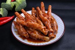 千亿泡卤赛道，暴利凤爪成为「大品类」