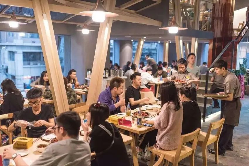 后疫情时代,餐饮业的竞争到底拼什么?