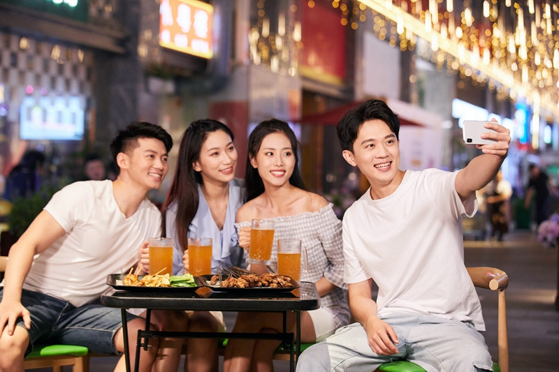 山东支持餐饮商户有效延长营业时间，可划临时停车位