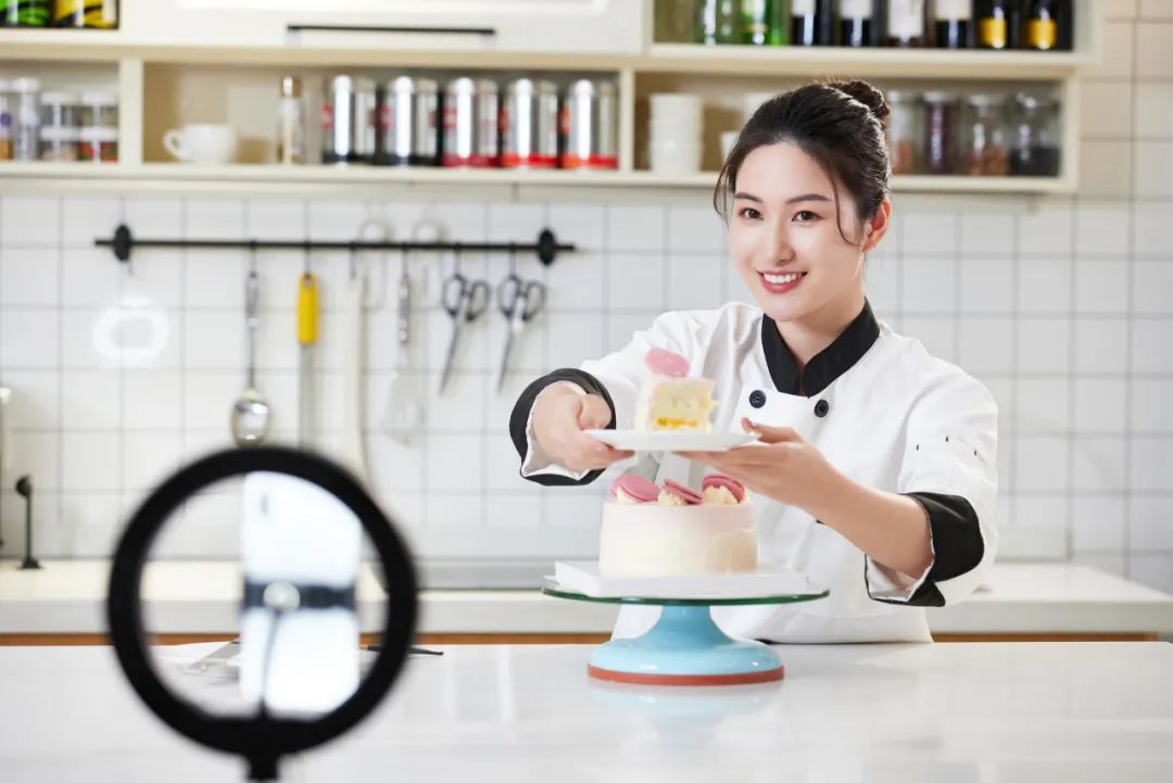 钱烧了，团队也有了，为啥餐饮人还是做不好抖音？