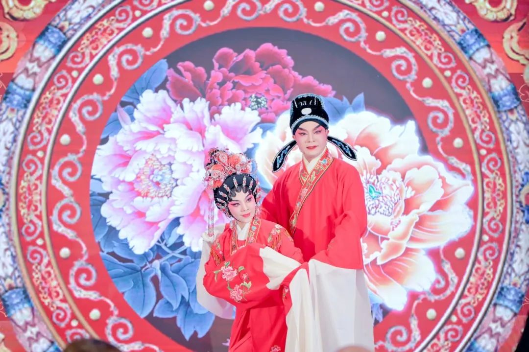 疫情之下,餐饮要冒险改革,还是谨慎前行?