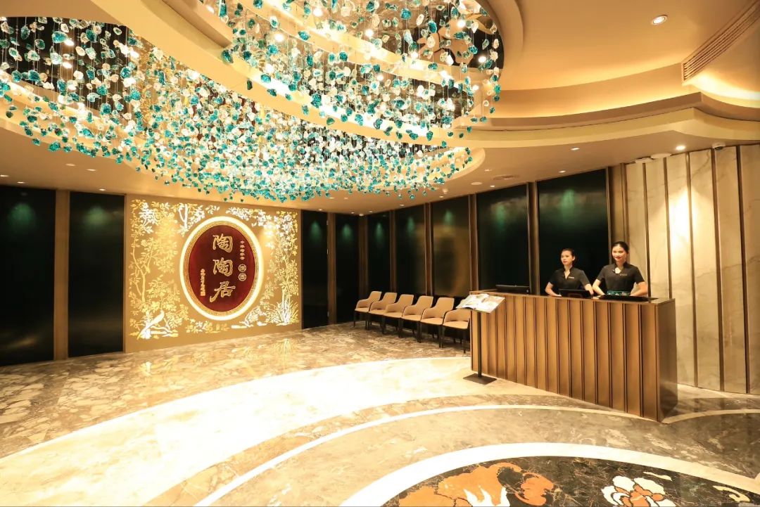 疫情之下,餐饮要冒险改革,还是谨慎前行?