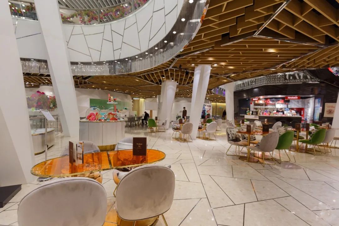 煎熬的餐饮业，正迎来七大变化……