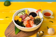 轻食与中式制汤行业走向标准化