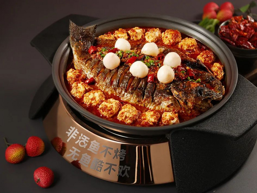 抱“团”取暖,鱼酷携手微盟智慧餐饮共保社区居民物资