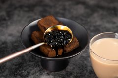 德馨食品拟深市主板上市，瑞幸和星巴克是前两