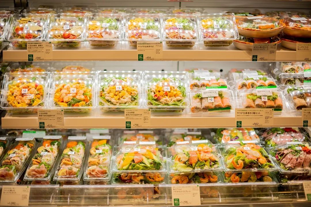 罗敏再上热搜,靠撒钱蹭热度的趣店预制菜能成功么?