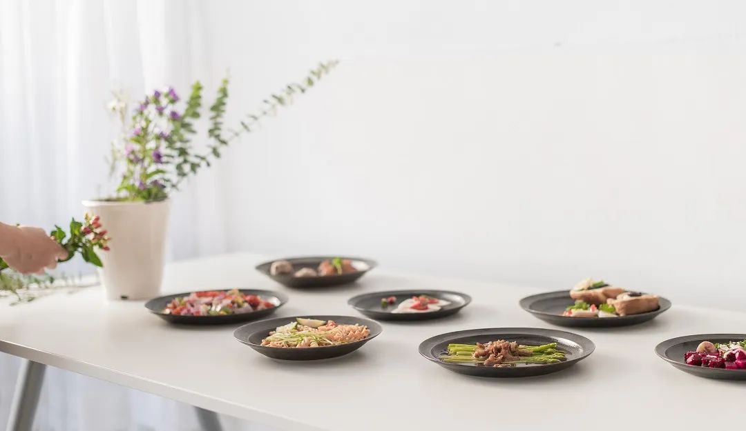 罗敏再上热搜,靠撒钱蹭热度的趣店预制菜能成功么?