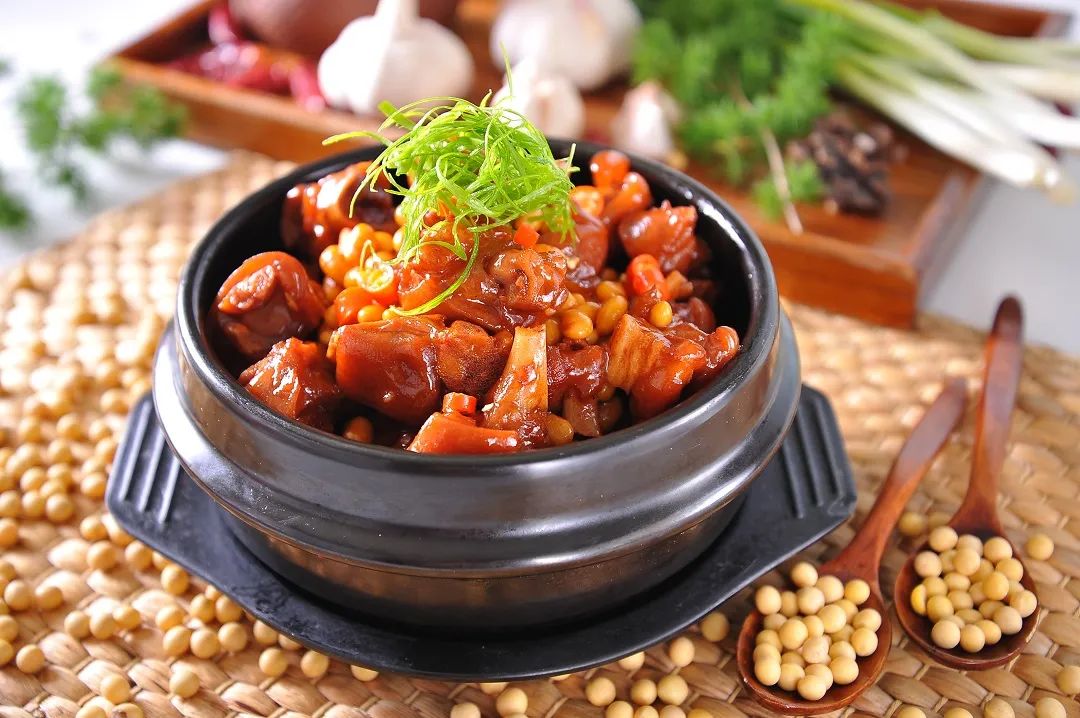 火爆中争议不断，预制菜到底是不是一门好生意？