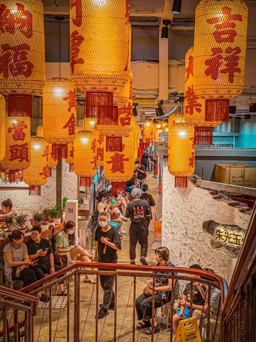 单店月营收高达500万,朱光玉火锅馆高速成长的秘诀是什么?