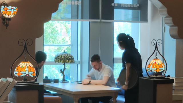 朱环：栖巢筑巢人，中式咖啡馆的大梦想家