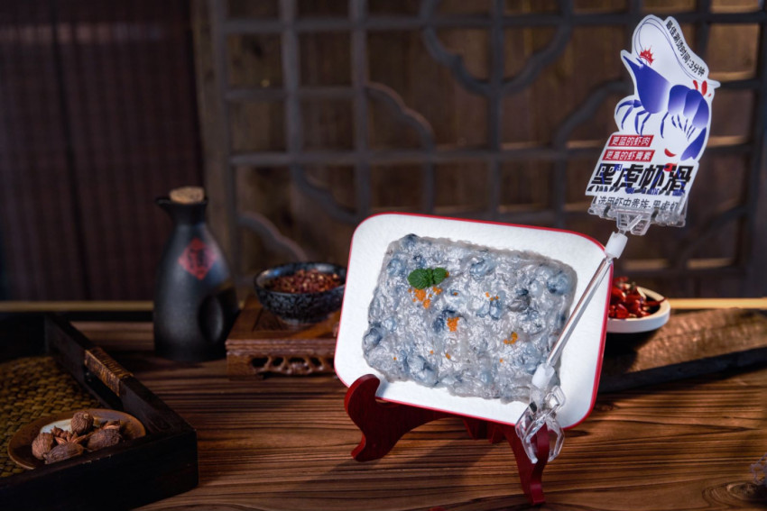 一颗虾滑引来百万关注，暗藏蜀大侠怎样的品牌实力？