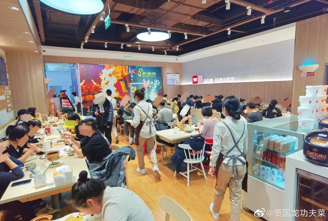 西贝发力美食市集，贾国龙能打赢预制菜翻身仗吗？