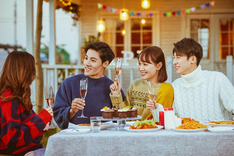 盘点社交餐饮背后玩法和规律，餐厅如何帮顾客创造社交货币？