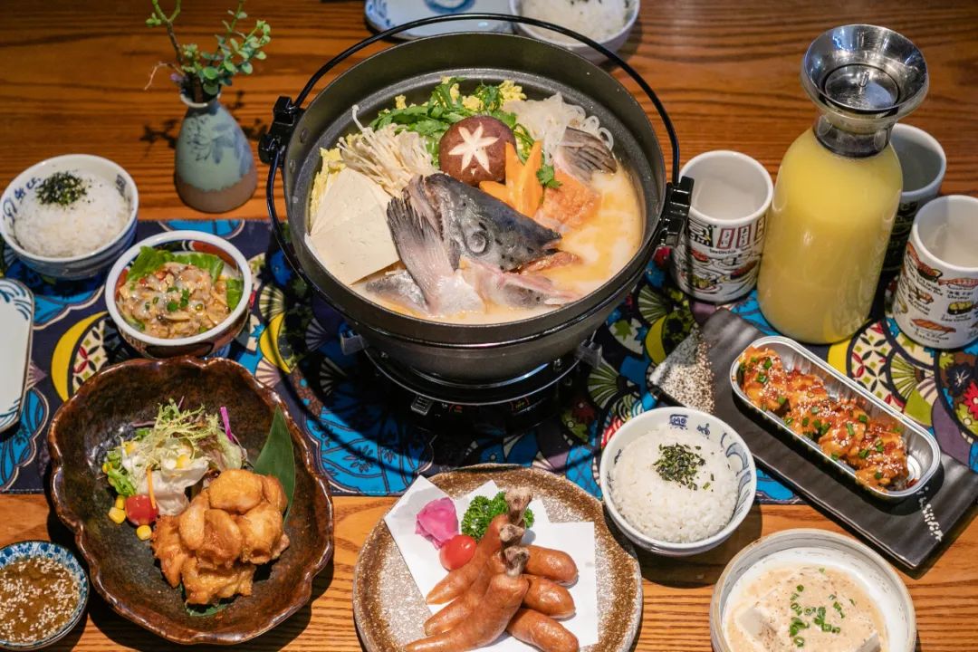 冰与火交融！深度拆解2022年火锅市场的AB面