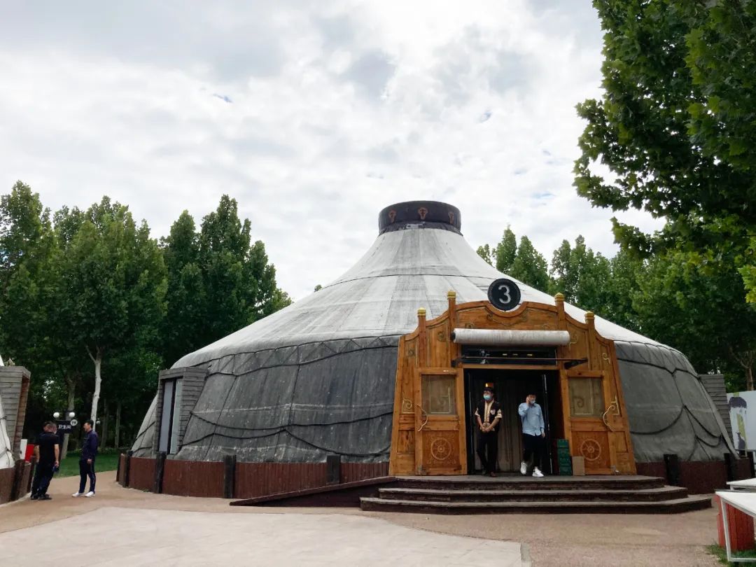 对话西贝贾国龙:三年大旱,一场大雨草原就会绿