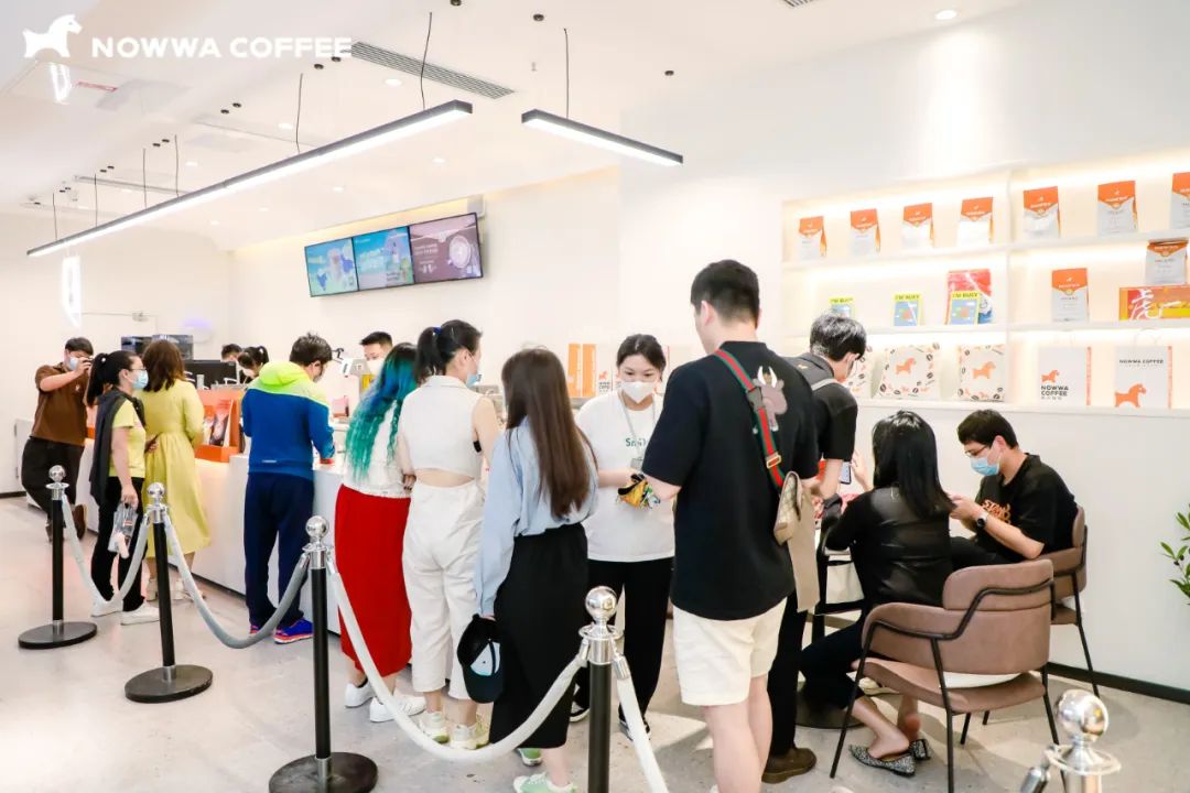 外卖月销9999+，这个咖啡品牌凭什么逆势高速增长？