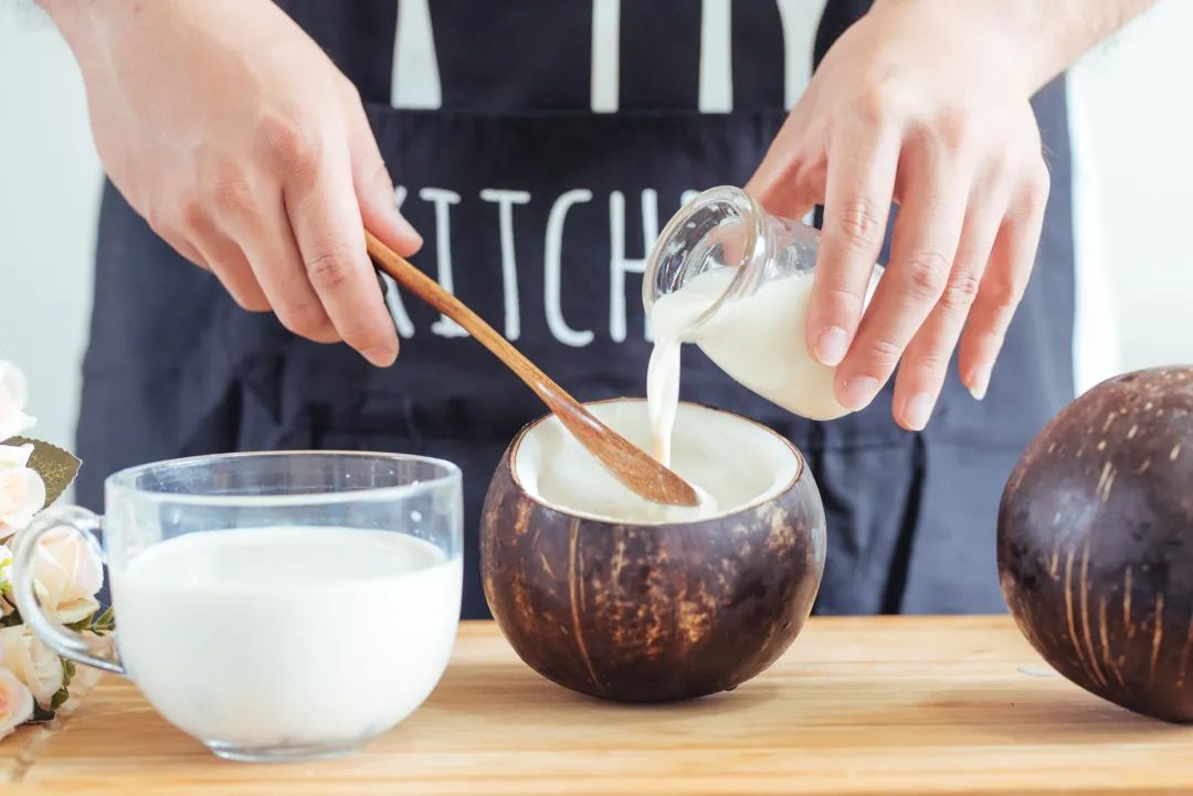 椰子终于能当新茶饮的主角了吗？