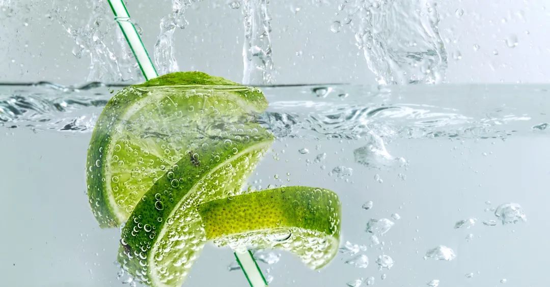 新店活不过3个月，柠檬茶告别野蛮生长！