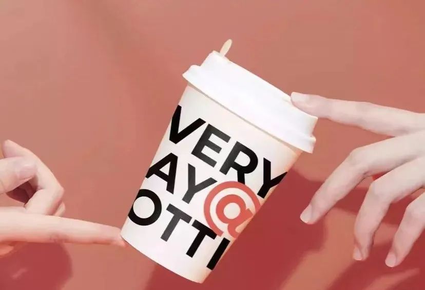 奈雪的茶2022年新开门店超200家;9月全国餐饮收入3767亿元