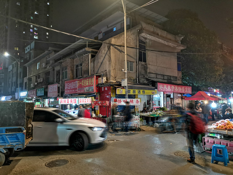 西安餐饮生死劫：过去10个月，6个月都在经历疫情