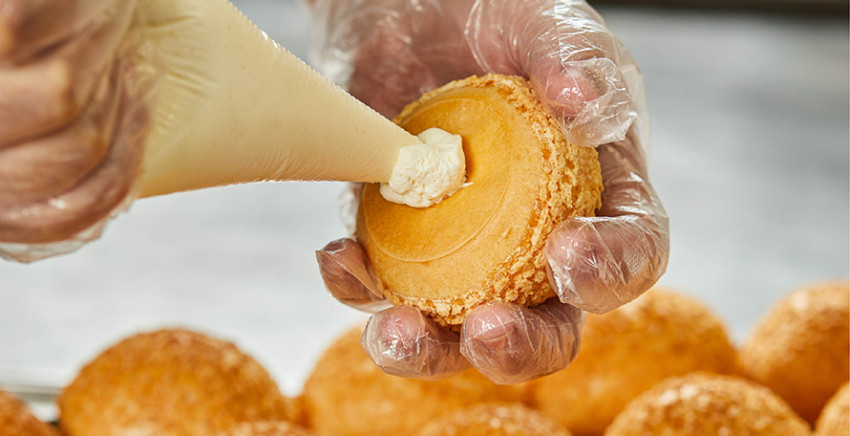 亏损、关店负面消息不断，烘焙赛道为什么依旧被资本青睐？