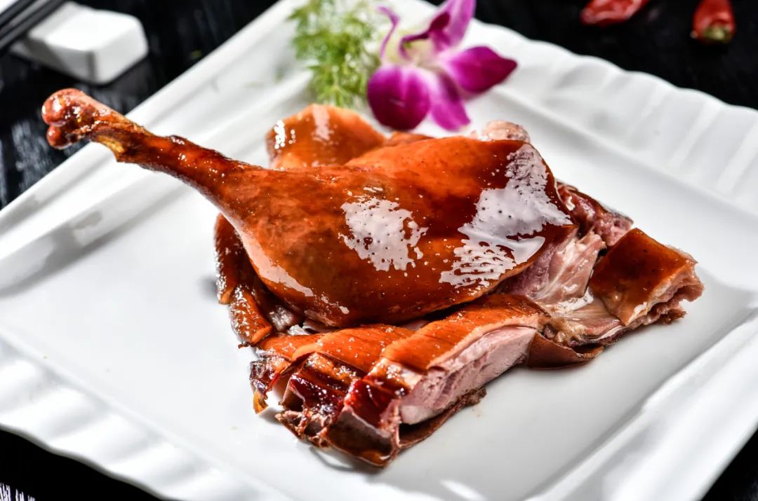 煌上煌前三季度营收净利双降；五芳斋将开展轻餐饮模式业务